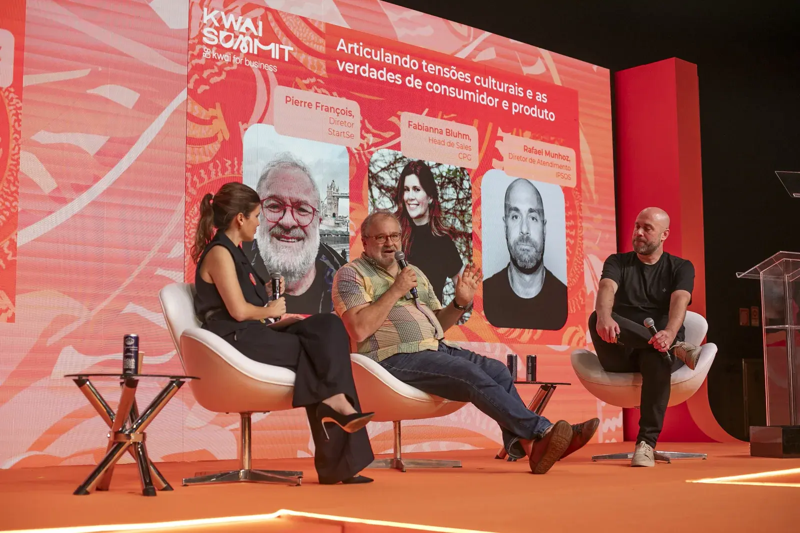 A four-person panel on the Kwai Summit stage